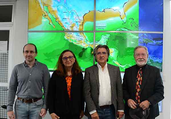 Jorge Zavala Hidalgo, Francisco Estrada Porrúa, Carlos Gay García y Amparo Martínez Arroyo, especialistas del Instituto de Ciencias de la Atmósfera y Cambio Climático (ICAyCC) de la UNAM